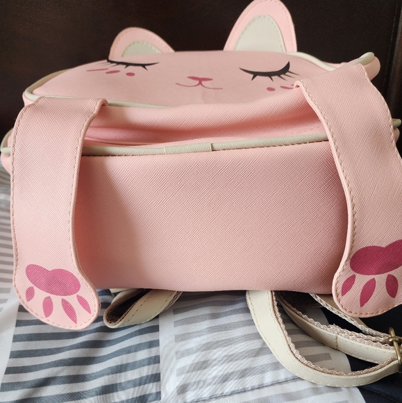 Pink kitten backpack - Picture 4 of 17